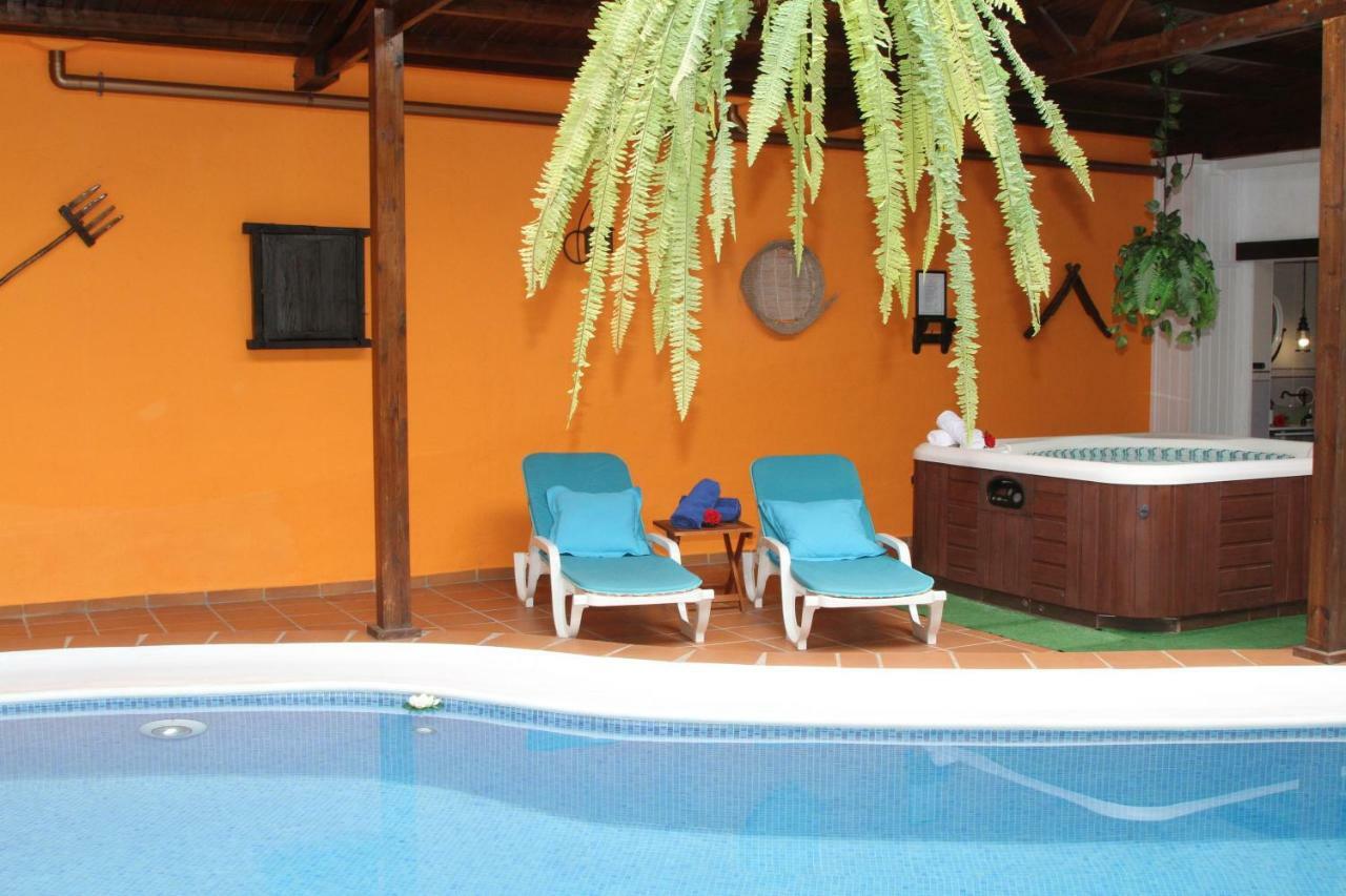 Villa Spa Las Tinajas Triquivijate Exterior photo